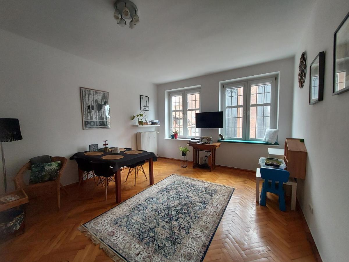 Apartment In Old Town - View Of Mariacki Church Gdańsk Exteriör bild